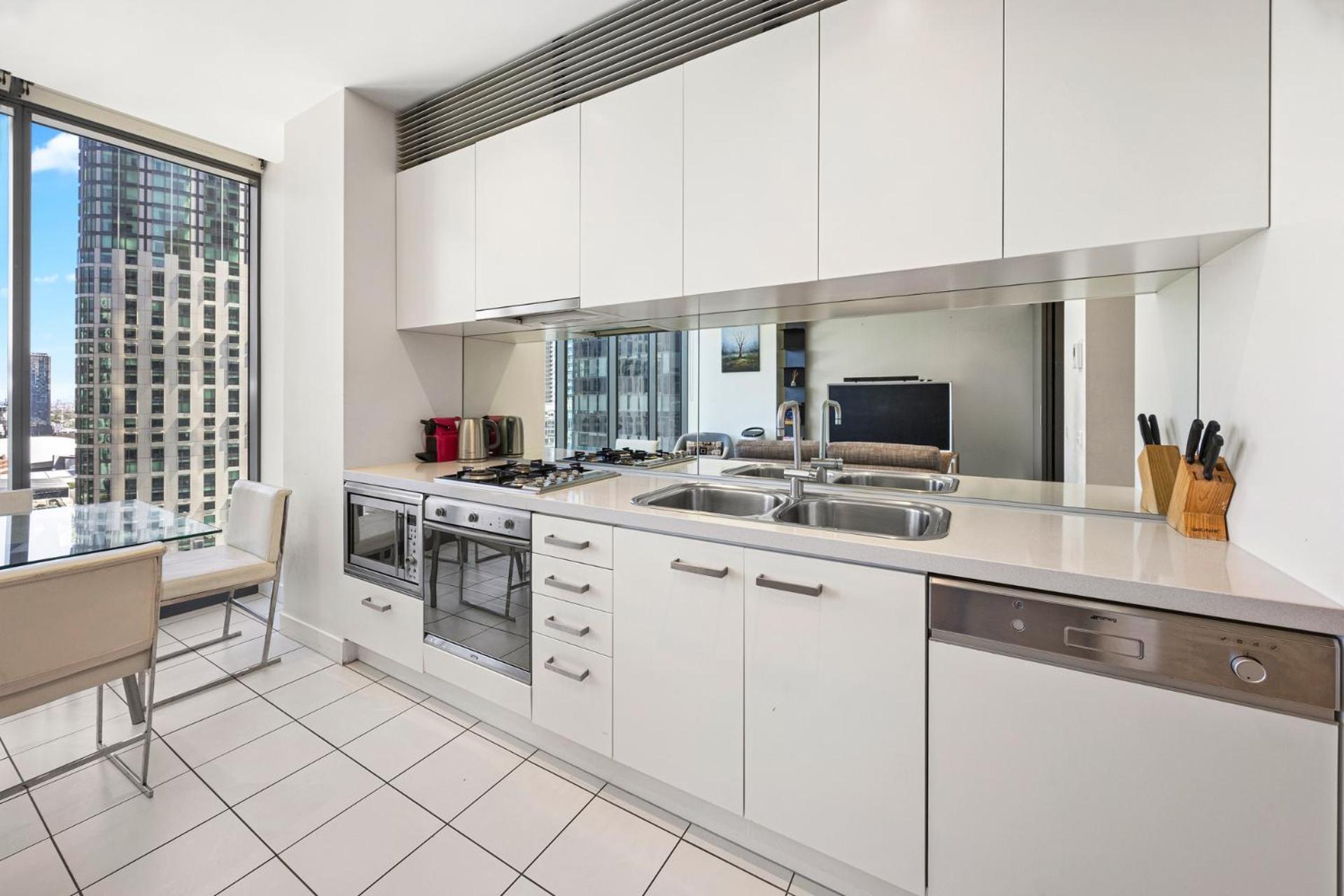 Luxury Designer Suite In Most Prestigious Location In Melburne Exterior foto
